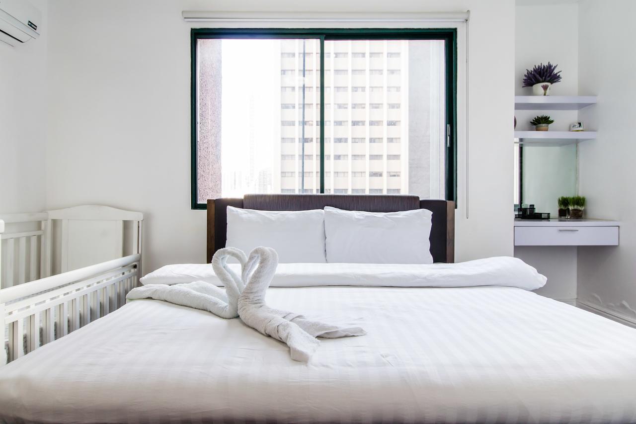 Luxury Spacious 2Br In Salcedo Village マニラ市 エクステリア 写真