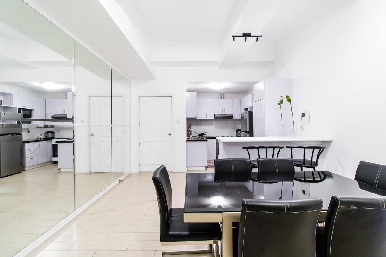Luxury Spacious 2Br In Salcedo Village マニラ市 エクステリア 写真